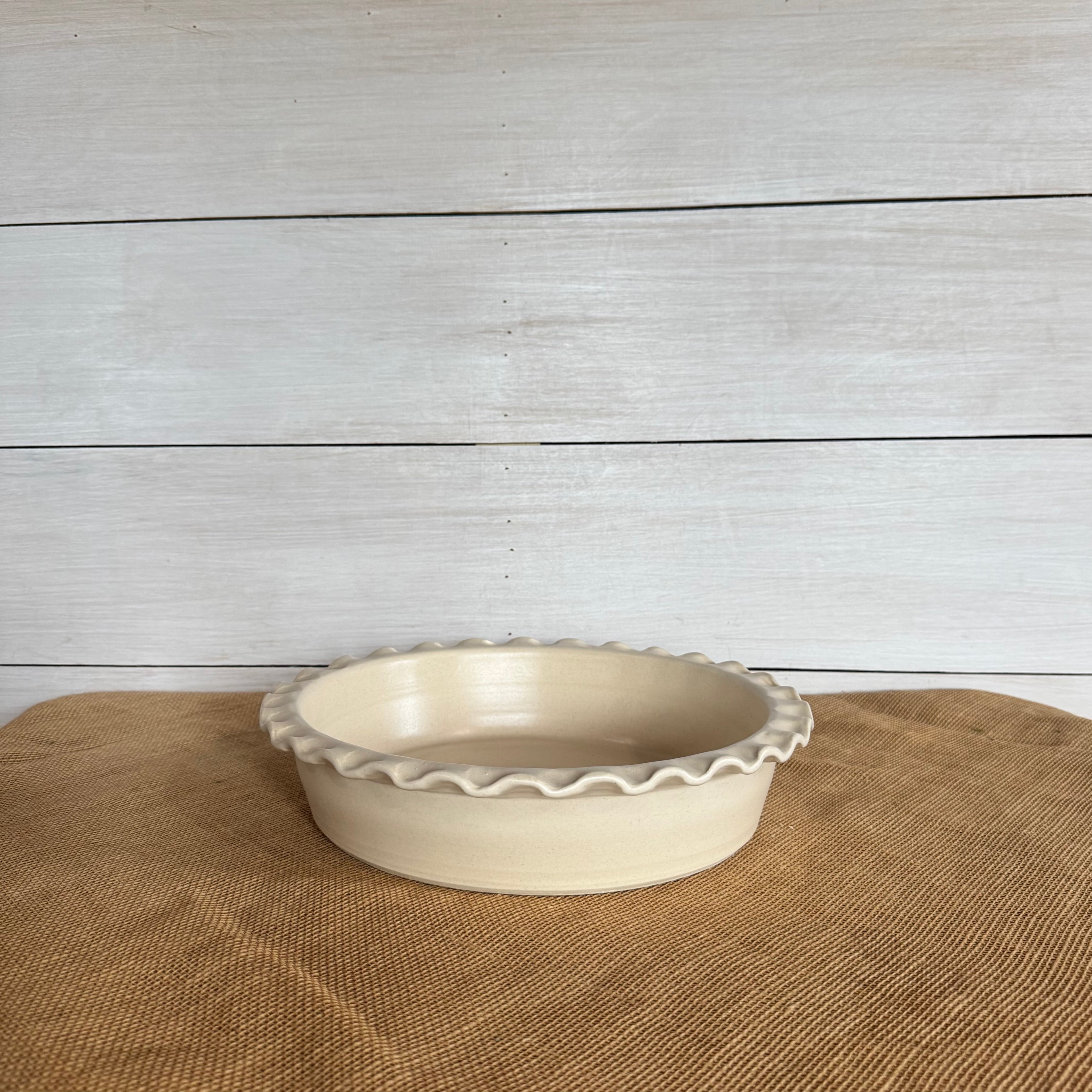Deep Dish Pie Plate- Drift White Second