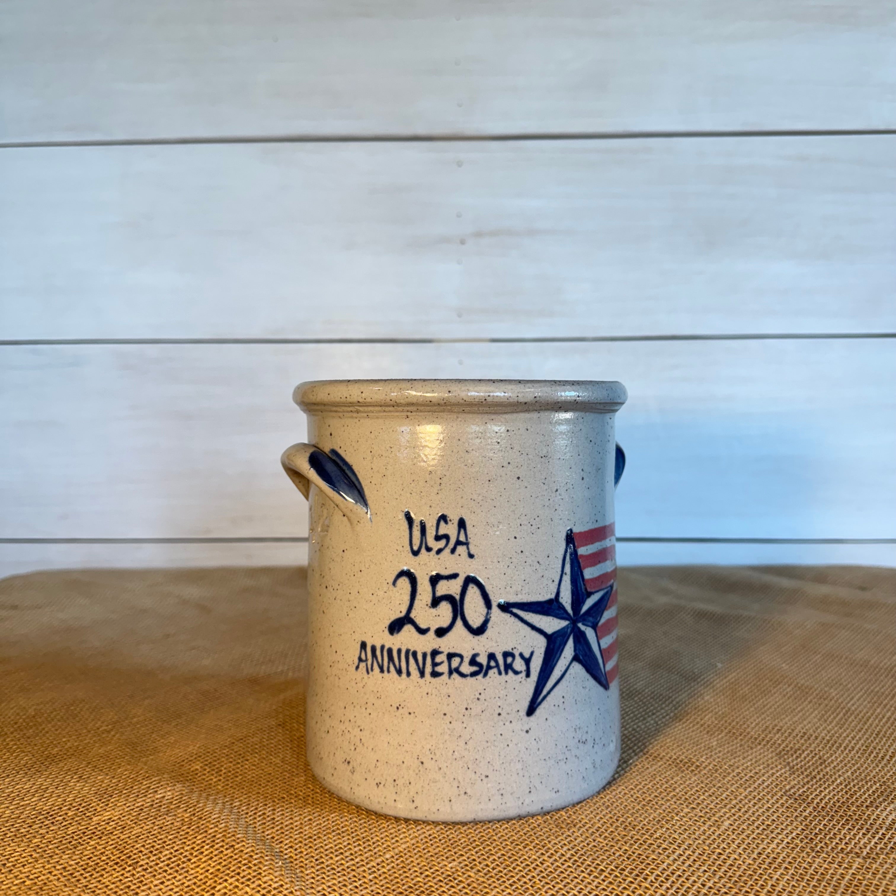 1 Gallon Crock - 250th Anniversary Star Pattern