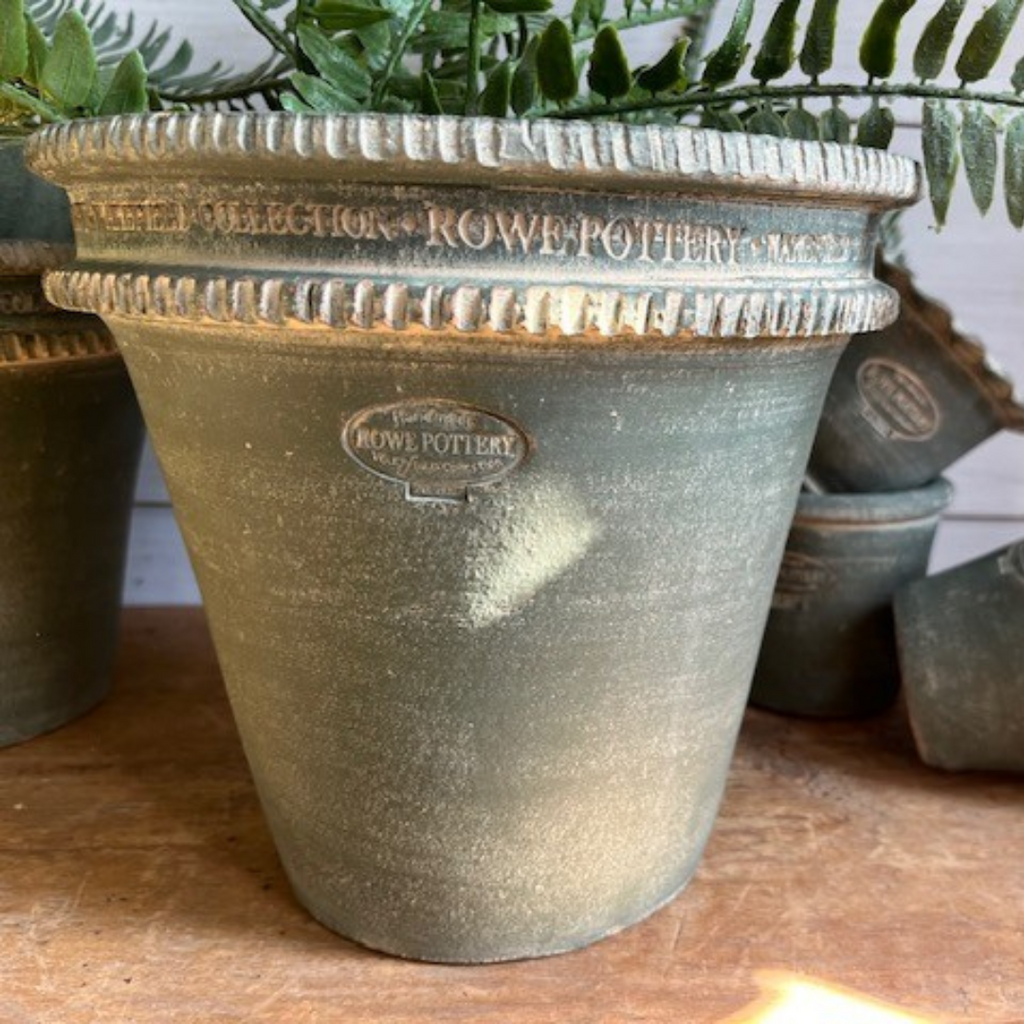 Bartram Garden Pot #6  (1 Color)